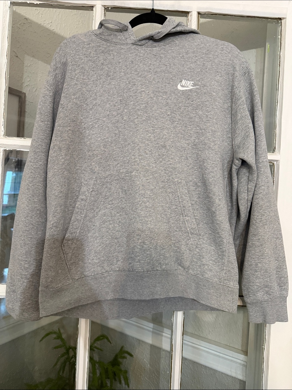 Nike Men's Gray Pullover Hoodie with White Swoosh